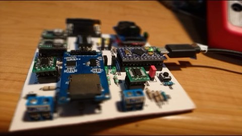 Maritime deep-sensing data logger prototype.