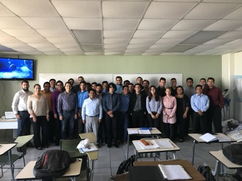 Carlos Narvaez's engineering classroom with students.